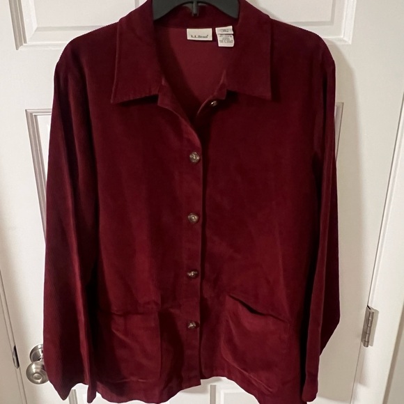 L.L. Bean Jackets & Blazers - L.L. Bean Corduroy Oversized Shirt Jacket Shacket with pockets Burgundy Large